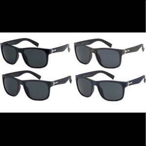 VERY LOW PRICED Men’s trendy Locs Hardcore shades.